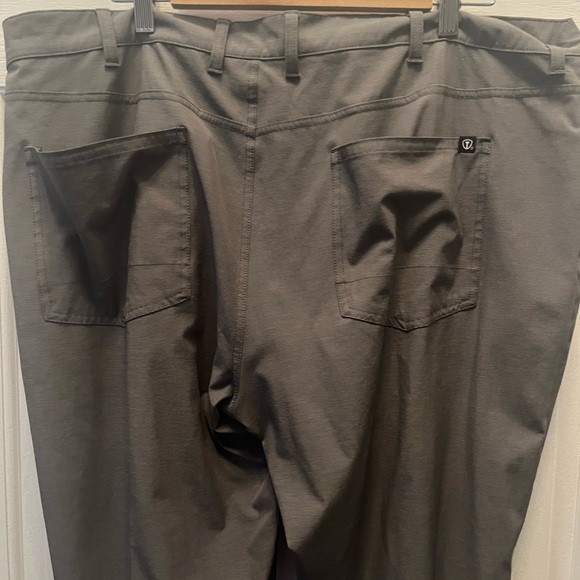 PRE-OWNED PRO TOUR MEN'S GOLF PANTS- GRAY STRIPE- 42 X 30 - Picture 6 of 6